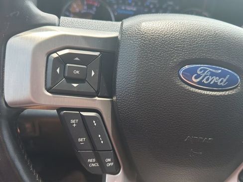 Used 2020 Ford F250 Platinum w/ FX4 Off-Road Package AWD/4WD image 23