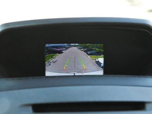 Used 2019 Ford Transit 250 148 Medium Roof image 26