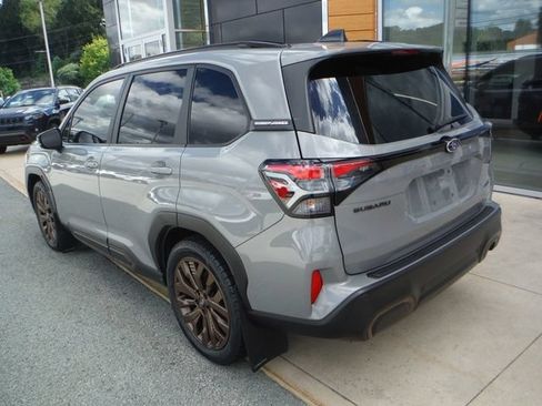 Used 2025 Subaru Forester Sport AWD/4WD image 12
