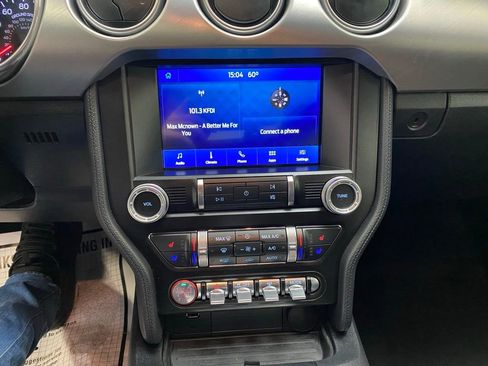 Used 2022 Ford Mustang Premium RWD image 21