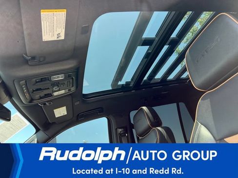 Used 2023 GMC Yukon AT4 AWD/4WD image 23