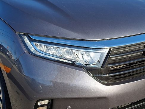 Used 2022 Honda Odyssey Touring image 9