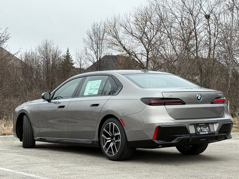 New 2026 BMW 740i xDrive w/ Premium Package image 6