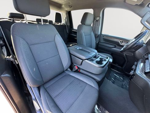 Used 2024 Chevrolet Silverado 2500 LT w/ Convenience Package image 27