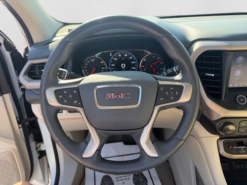 Used 2023 GMC Acadia Denali AWD/4WD image 25
