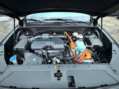 Used 2023 Hyundai Santa Fe Limited image 12