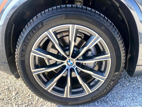 Used 2022 BMW X5 xDrive40i w/ M Sport Package image 23
