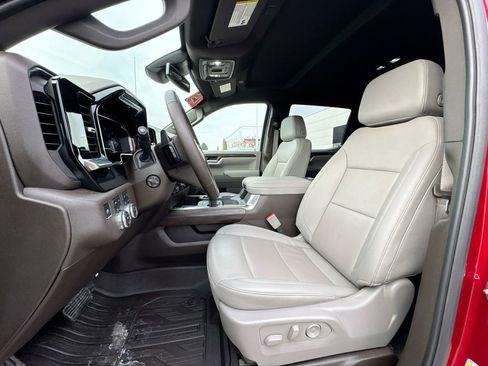 Used 2025 GMC Sierra 1500 SLT w/ SLT Premium Plus Package image 19