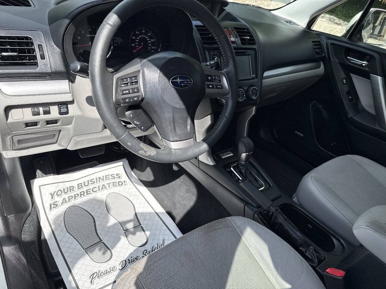Used 2015 Subaru Forester 2.5i Touring w/ Eyesight & Navigation System AWD/4WD image 9