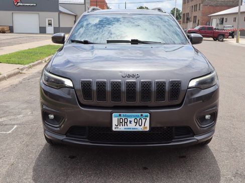 Used 2019 Jeep Cherokee High Altitude AWD/4WD image 2