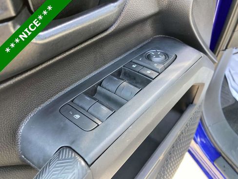 Used 2024 Toyota Tacoma SR5 image 15