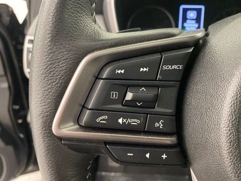 Used 2025 Subaru Outback Limited AWD/4WD image 16