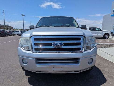 Used 2014 Ford Expedition XLT RWD image 5