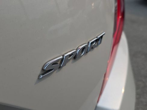 Used 2019 Honda Civic Sport image 12