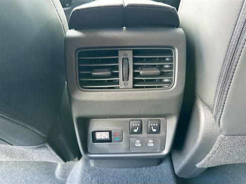 New 2026 Nissan Rogue Platinum image 27