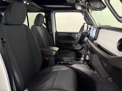 Used 2025 Jeep Wrangler Unlimited Sport S 4xe AWD/4WD image 32
