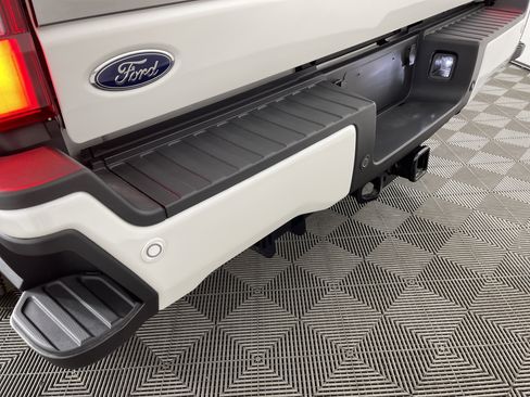 Used 2026 Ford F350 Platinum w/ Platinum Plus Package image 7