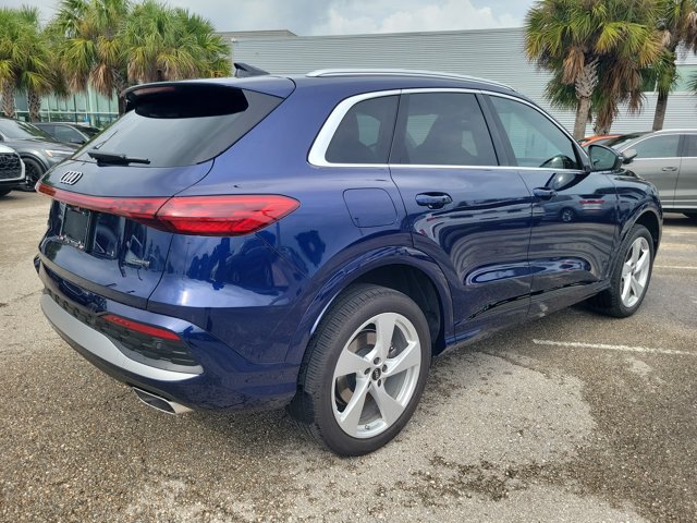 Certified 2025 Audi Q5 Premium Plus w/ Premium Plus AWD/4WD image 7