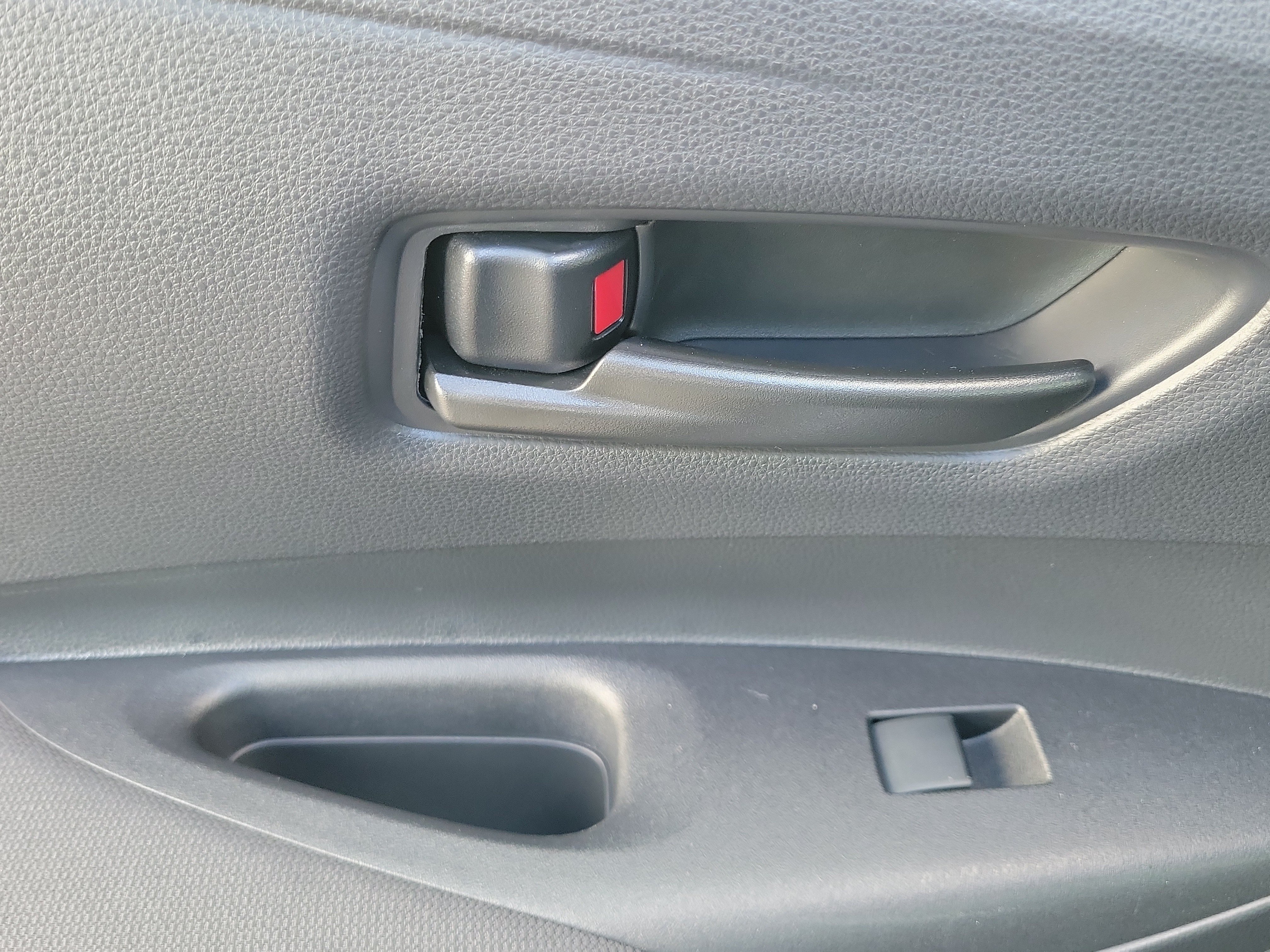 Certified 2025 Toyota Corolla LE FWD image 14