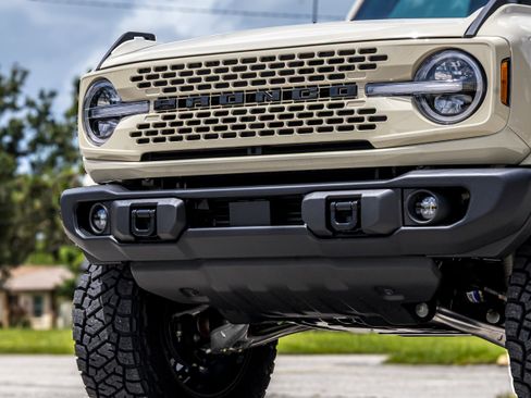 New 2025 Ford Bronco Badlands image 17