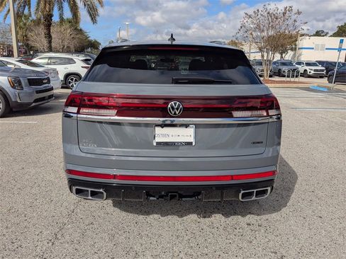 New 2026 Volkswagen Atlas Cross Sport SEL Premium R-Line image 7