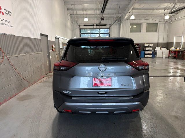 Certified 2023 Nissan Rogue SL AWD/4WD image 4