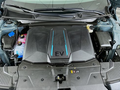 Used 2024 Hyundai Ioniq 5 SEL image 33