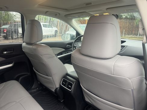 Used 2016 Honda CR-V Touring image 18