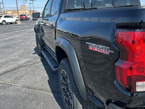 New 2026 Chevrolet Colorado Trail Boss AWD/4WD image 9