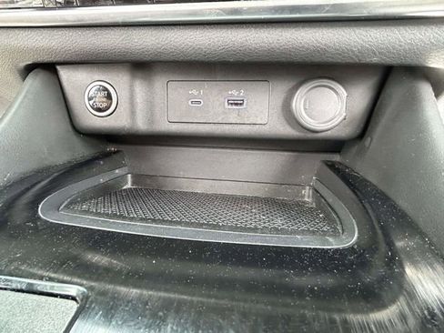 Used 2023 Nissan Rogue SL w/ SL Premium Package image 21