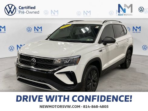 Used 2023 Volkswagen Taos S FWD image 1