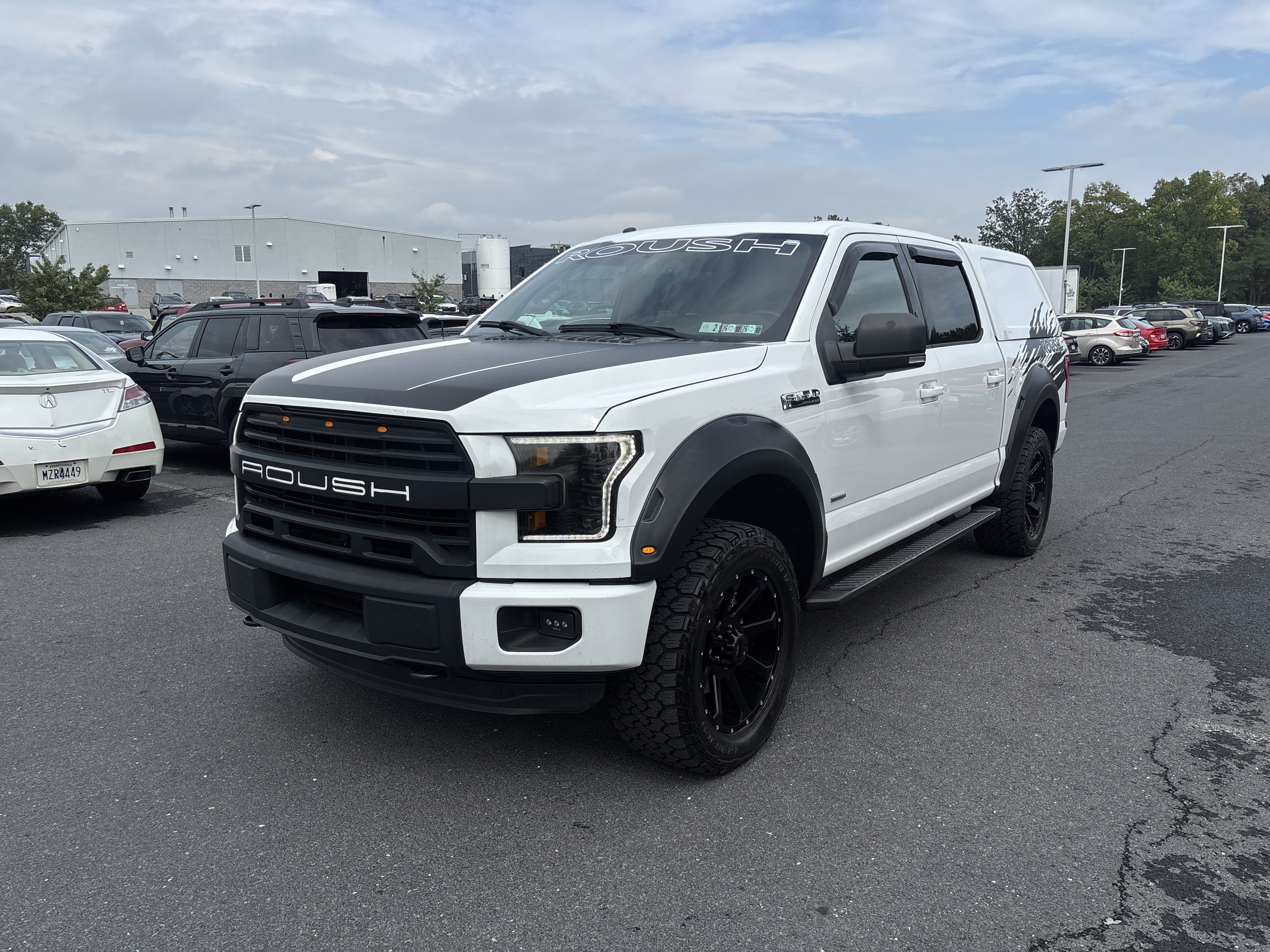 Used 2016 Ford F150 XLT w/ Equipment Group 302A Luxury AWD/4WD image 14