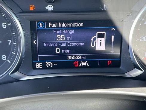 Certified 2023 GMC Terrain SLE w/ Driver Convenience Package FWD image 16