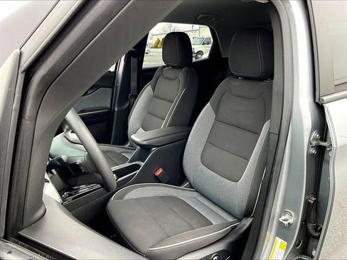 Used 2023 Chevrolet TrailBlazer LT image 10