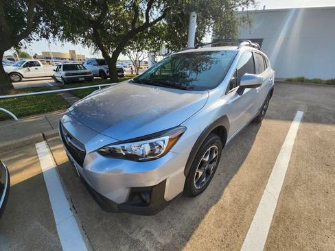Used 2019 Subaru Crosstrek 2.0i Premium AWD/4WD image 3