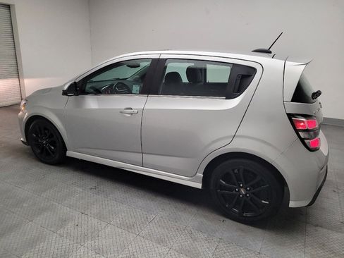 Used 2017 Chevrolet Sonic Premier w/ Driver Confidence Package FWD image 3