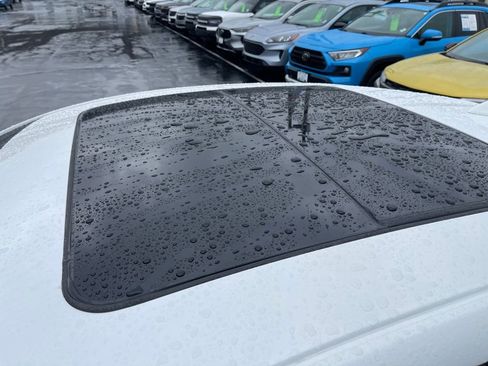 Used 2024 Chevrolet Malibu LT image 9