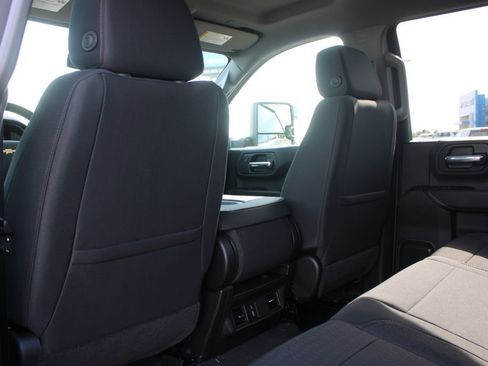 New 2026 Chevrolet Silverado 2500 Custom w/ Custom Value Package AWD/4WD image 30