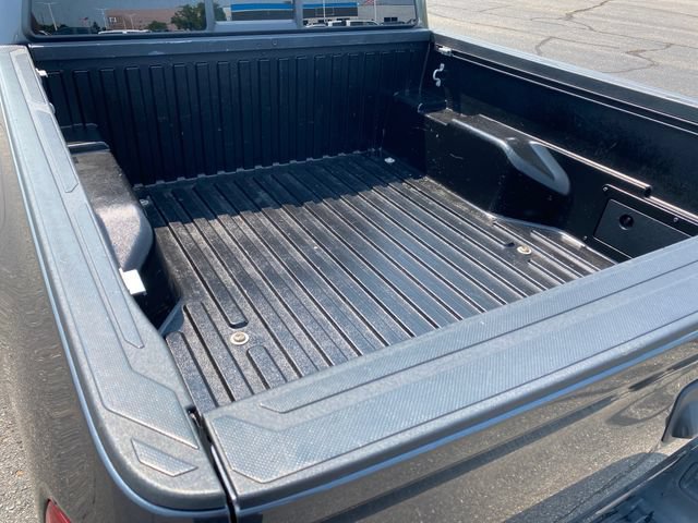Used 2022 Toyota Tacoma SR AWD/4WD image 19