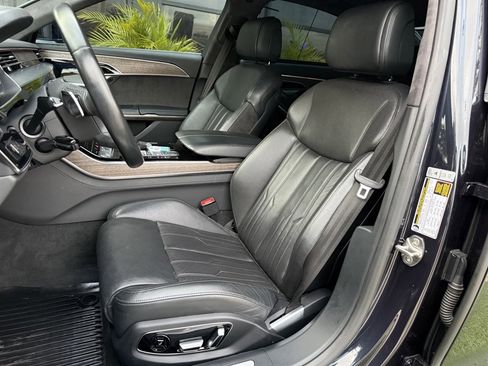 Used 2019 Audi A8 L 3.0T w/ Luxury Package image 14