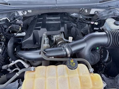 Used 2017 Ford F150 XLT w/ Equipment Group 302A Luxury AWD/4WD image 31