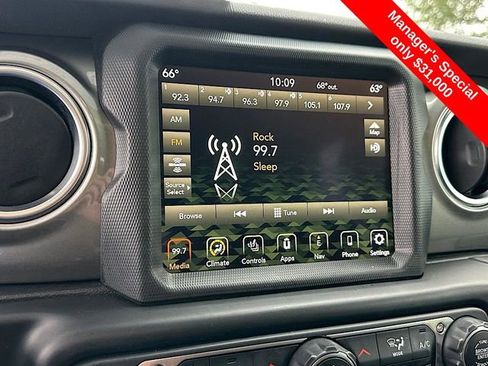 Used 2022 Jeep Wrangler Unlimited Sahara w/ Cold Weather Group image 27