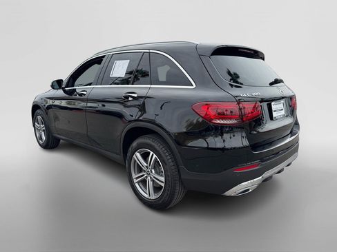 Certified 2022 Mercedes-Benz GLC 300 image 3