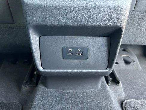 Used 2021 Nissan Rogue SV AWD/4WD image 37