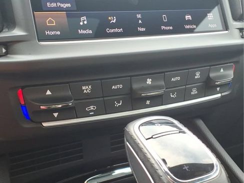 Used 2023 Maserati Levante Modena AWD/4WD image 10