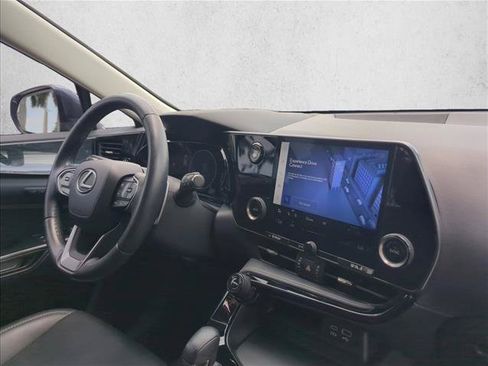Used 2023 Lexus NX 250 FWD w/ Towing Package (2000 Lbs) image 28