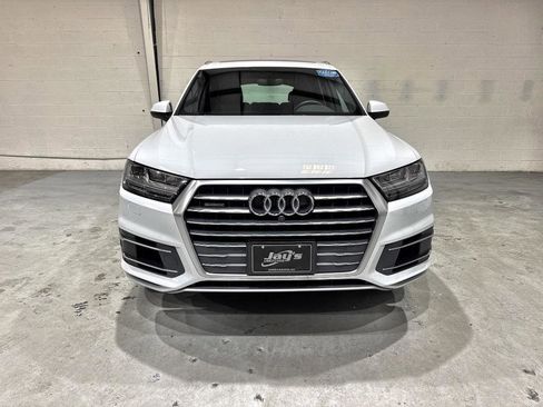 Used 2018 Audi Q7 3.0T Premium Plus w/ Premium Plus Package image 11