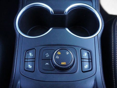 Used 2020 GMC Terrain SLE w/ Driver Convenience Package image 50