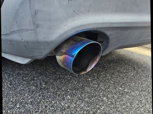 Used 2012 Ford Mustang Premium image 30