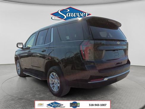 Used 2025 Chevrolet Tahoe LT AWD/4WD image 3